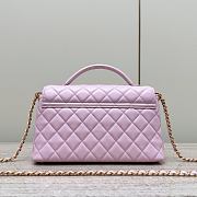 Chanel Medium Flap Bag Pink Lambskin Gold 27x16x7.5cm - 2
