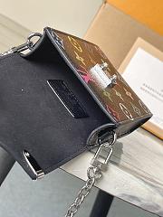 Louis Vuitton LV x TM Phone Pouch Métis 10.4x17.5x4cm - 3