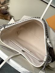 Louis Vuitton LV CarryAll Cargo Vibe PM Bag Vanille 33.5x23x15cm - 2