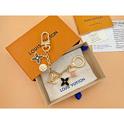 Louis Vuitton LV Spring Street Chain Bag Charm - 4