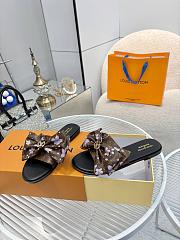 Louis Vuitton LV Slides - 4