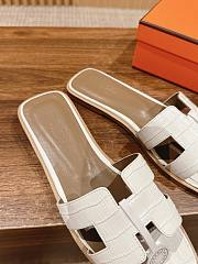 Hermes Oran White Crocodile slides - 2