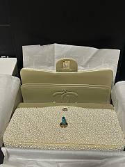 Chanel Flap Bag Beige 25cm - 4