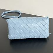 Bottega Veneta Intrecciato Concert Pouch Blue 18.5x11.5x8.5cm - 4