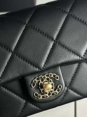 Chanel 25C Flap Bag Black Lambskin Gold 18x5x13cm - 3