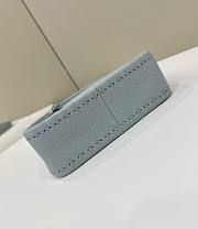 Fendi Mini Fendessence Blue Leather Bag 28x20.5x7cm - 2