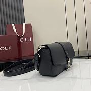 Gucci Small Crossbody Bag Hook Closure Black 23.5x12.5x6.5cm - 6