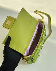 Fendi Baguette Mini Fuchsia Sequin Leather Green Bag 19x11x5cm - 5