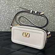 Valentino Garavani Alltime Mini Shoulder Bag White 19x10x4.5cm - 3