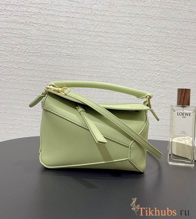 Loewe Puzzle Mini Shoulder Bag Green 18x12x8cm - 1