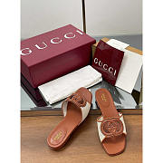 Gucci Women's Interlocking G Slide Sandal Brown - 5