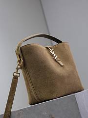 YSL Le 37 Small Suede Beige 20x17x13cm - 2