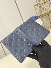 Louis Vuitton LV Passport Cover Navy Blue 10x14x2.5cm - 5
