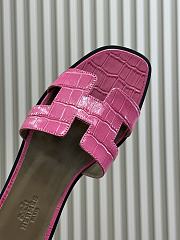 Hermes Oran Pink Crocodile slides - 5