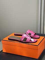 Hermes Oran Pink Crocodile slides - 3