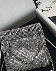 Chanel Mini 22 Handbag Silver 17x15x4cm - 3