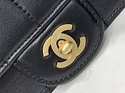 Chanel Black Lambskin Shoulder Bag 26x13x4cm - 3
