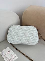 Valentino Garavani Quiltie 67 Medium Shouder Bag White 24x16x6.5cm - 4