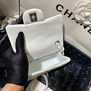 Chanel Mini Flap Bag White Silver Lambskin 17cm - 4
