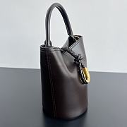 Bottega Veneta Small Liberta Bucket Brown 22x18x15cm - 6