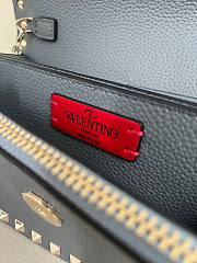 Valentino Garavani Rockstud Wallet On Chain Blue 21x6x11cm - 2