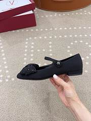 Valentino Garavani Bowjane Black - 5