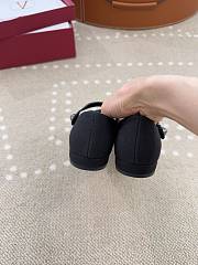Valentino Garavani Bowjane Black - 4