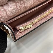 Gucci GG Emblem Wallet On Chain Pink 20x13x4cm - 3
