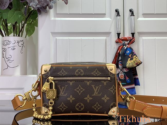 Louis Vuitton LV Mini Soft Trunk Box Bag 18.5x13x8cm - 1