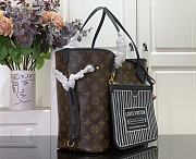 Louis Vuitton LV Neverfull MM Navy Blue Monogram 32x27x14cm - 4