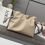 Loewe Flamenco Clutch Light Beige Bag 30x24.5x10.5cm - 2