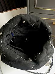 Chanel 22 Medium Handbag Suede Black 35x37x7xcm - 2