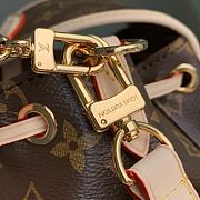 Louis Vuitton LV Odyssée Bag Monogram 27x17x12cm - 2
