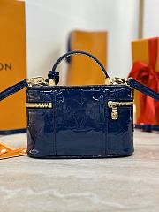Louis Vuitton LV Vanity Chain Pouch Blue Patent 19x11.5x6.5cm - 3