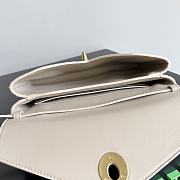Bottega Veneta Knot Lock Beige Bag 25x16x5.5cm - 6
