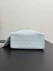 Chanel Medium 25C Hobo Bag Blue Caviar Gold 40x30x15cm - 4