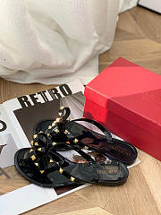 Valentino Rockstud Flip Flops Black - 4