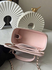 Chanel Handle Vanity Case Light Pink Bag 17x10x8cm - 3