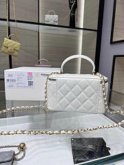 Chanel Handle Vanity Case White Lambskin Bag 17x10x8cm - 4