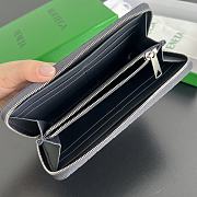 Bottega Veneta Wallet Black 19x10x2cm - 3