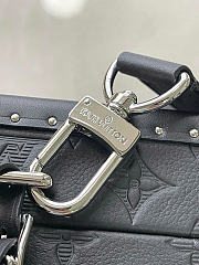 Louis Vuitton LV Clutch Box Monogram Shadow 24x16.5x8cm - 3
