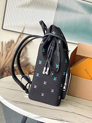 Louis Vuitton LV Montsouris Backpack Gradient Blue 32x40x19cm - 6