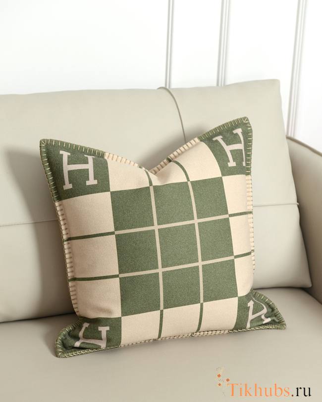 Hermes Avalon Wool Pillow Green - 1