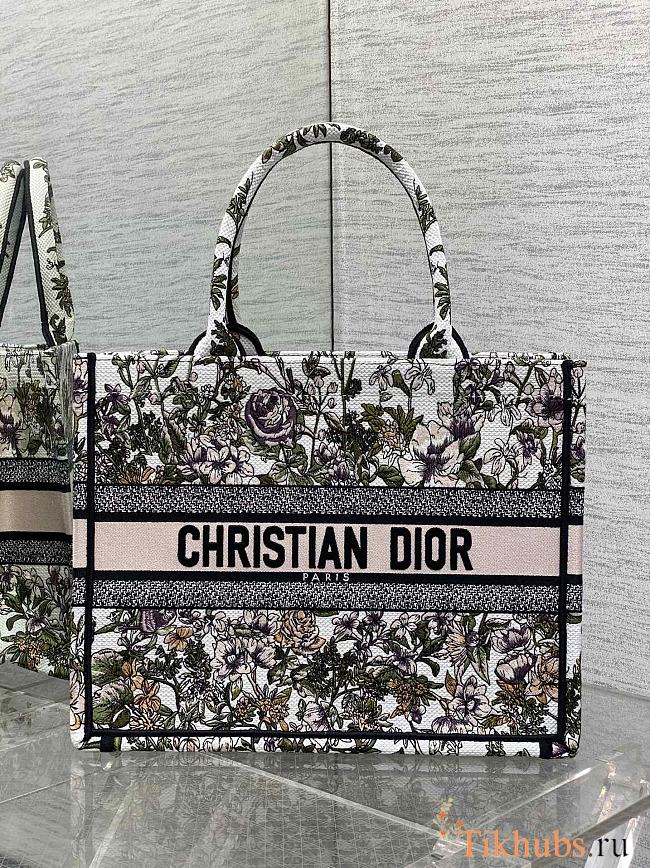Dior Medium Book Tote Flower 36cm - 1
