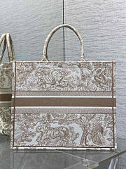 Dior Large Book Tote White Beige Embroidery 42x35x18.5cm - 5