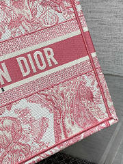 Dior Medium Book Tote White Yarrow Pink 36.5x27.5x16.5cm - 2