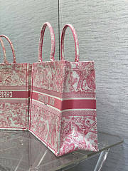 Dior Large Book Tote White Yarrow Pink 42x35x18.5cm - 5