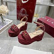 Gucci Women's Horsebit Flatform Sandal Red 7.5cm - 2