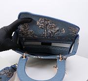 Dior Dioriviera Lady D-Lite Bag Celestial Blue White 24x11x20cm - 4