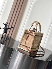 Celine Small Cabas Triomphe Beige 25.5x18.5x12cm - 6